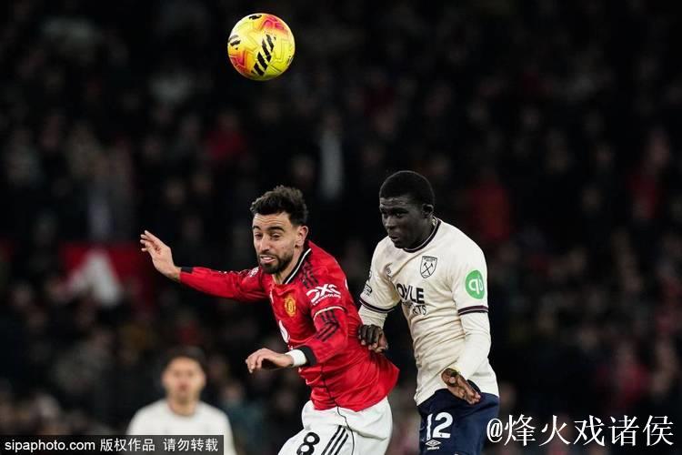 自11月初B费在联赛中贡献9球，领跑同期五大联赛